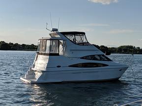2003 Carver 366